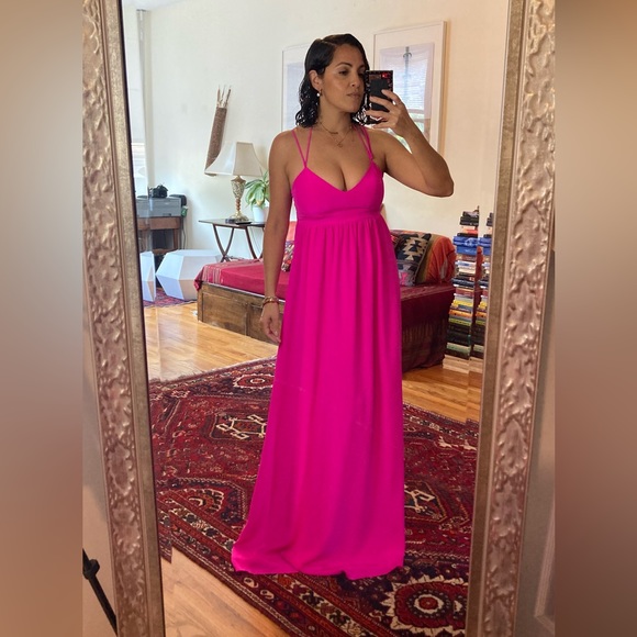 Amanda Uprichard hot pink 💯 silk gown. Used once. Size P. - Picture 1 of 11